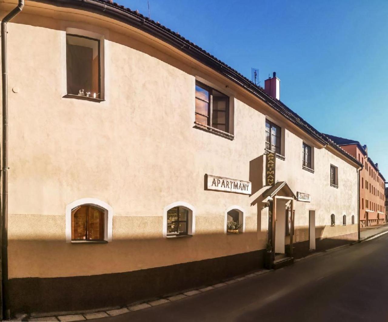 Apartmany Ziakova - Ubytovani Nove Hrady 111 Exteriör bild